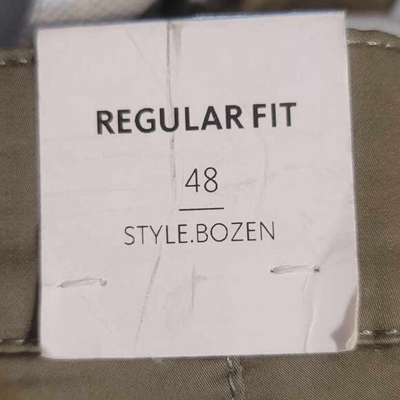 Brax Feel Good Bozen Flat Front Stretch Cotton Bermuda Shorts Green 33 NEW - Picture 9 of 16